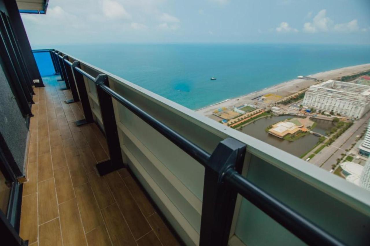 باتومي General Sea View Apartments In Orbi City المظهر الخارجي الصورة